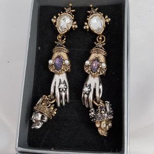 BEJEWELED SKELETON HANDS EARRINGS